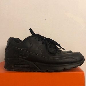 Nike Air Max 90 LTR Mens 9